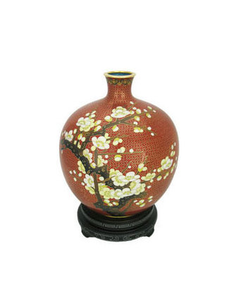 傲骨含香 景泰藍(lán)花瓶中的東方美學(xué)與匠心傳承